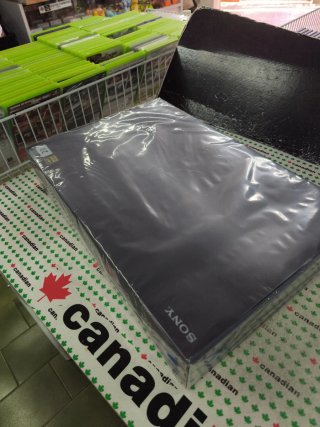 NUEVA PS4 Pro 500 Million Limited Edition