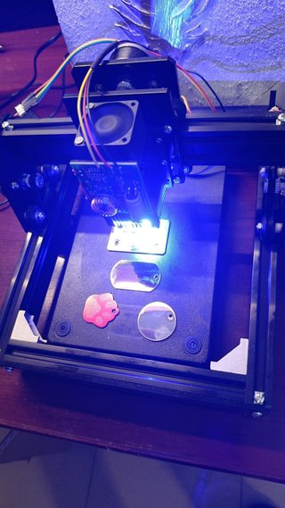 Grabadora de metal por Láser Alta Potencia 10W fib