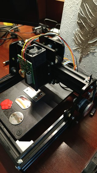 Grabadora de metal por Láser Alta Potencia 10W fib