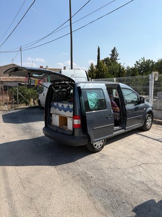 Volkswagen Caddy 2009