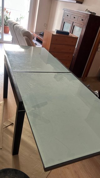 Mesa de comedor cristal y madera