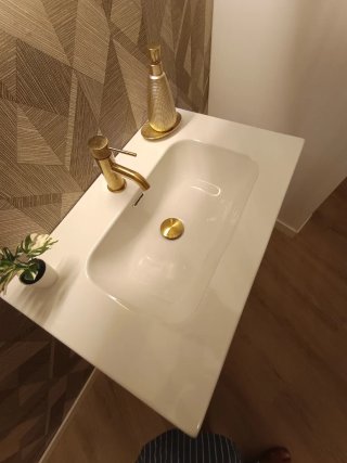 Mueble de baño madera y metal