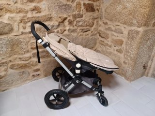 Bugaboo Camaleon Capazo y Silla Paseo muy completa