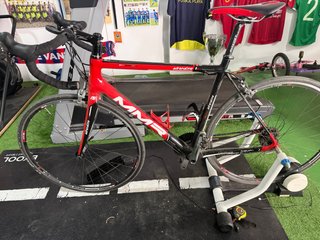 Bicicleta de carretera MMR Adrenaline