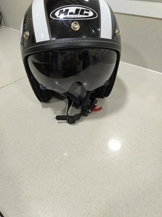 Casco Jet HJC