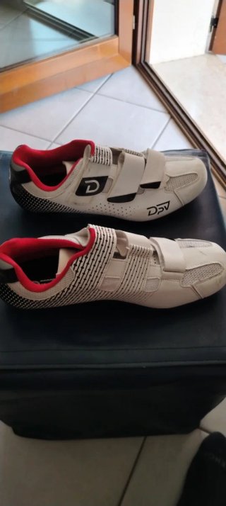 Scarpe Ciclismo Bianche con Velcro