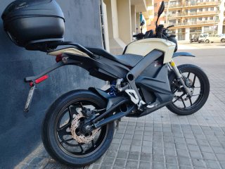 Moto Eléctrica Zero Enduro Beige/Negra