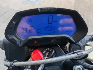 Moto Eléctrica Zero Enduro Beige/Negra