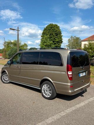 Mercedes Viano 2011
