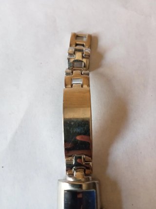 Reloj Yves Rocher