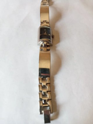 Reloj Yves Rocher