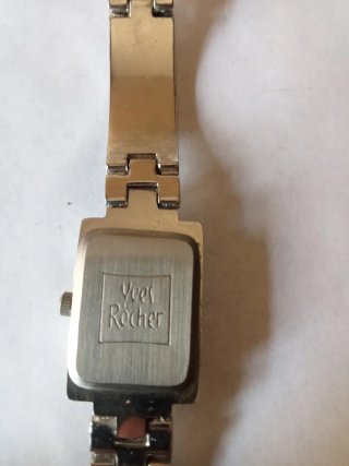 Reloj Yves Rocher