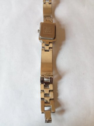 Reloj Yves Rocher