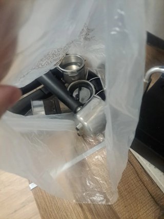 Cafetera Negra y Plateada
