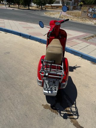 Vespa iris 200 de 1989. 39.000 kms buen estado