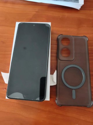 Honor 90 Smart 5g con funda protectora