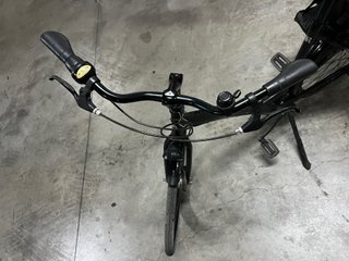 Bicicleta Paseo Giant Chill Negra