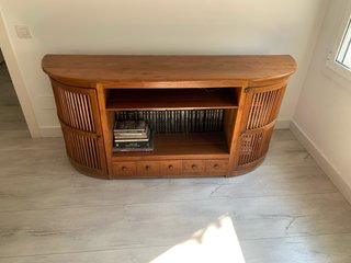 Mueble aparador de madera