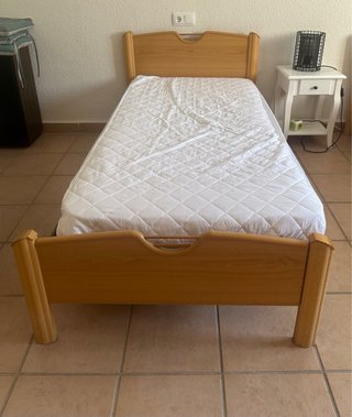 2 Camas madera 80x190 con colchón