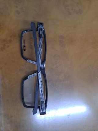 Gafas Oakley Montura Negra y Gris