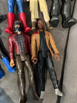 Muñecos Avengers: Iron Man, Black Panther