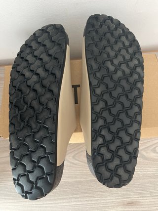 Sandalias Bayton Beige/Negras Nuevas T.43
