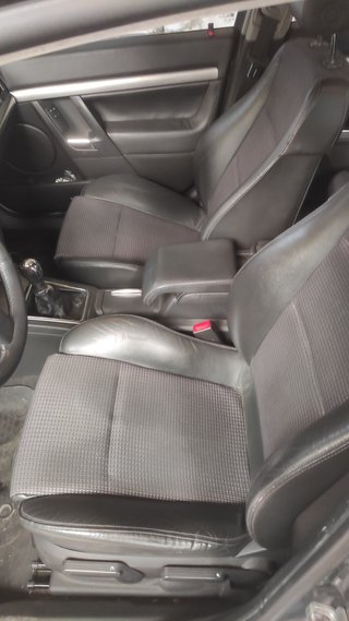 Opel Vectra 2004 GTS 2.0 Turbo Elegance