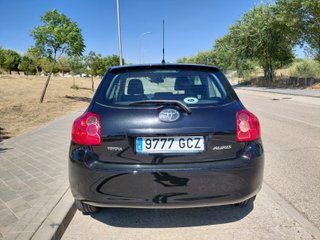 TOYOTA Auris 1.6  Automático