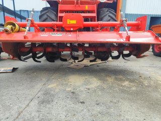 Rotavator Maschio Rojo como nueva 2.40 de ancho