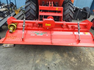 Rotavator Maschio Rojo como nueva 2.40 de ancho