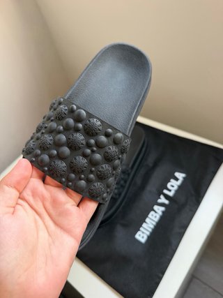 Chanclas Bimba y Lola Negras Talla 39