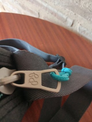 Maricona Pepe Jeans gris bandolera NUEVA