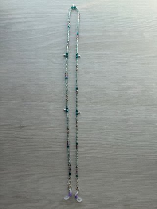 Collar para gafas hecho a mano