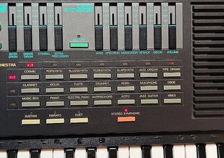 Teclado Yamaha PSS-560
