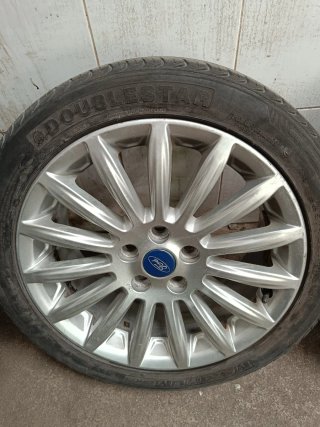 Llantas Ford Mondeo 17