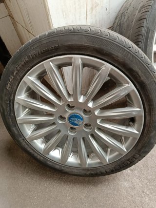 Llantas Ford Mondeo 17