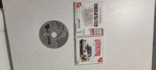 Sega Dreamcast Console + 2 Controllers e 3 giochi