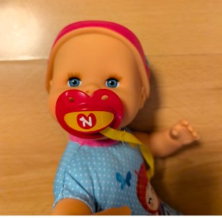 Muñeco bebé con chupete. Nuevo a estrenar