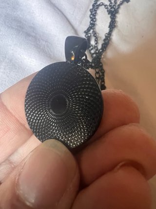 Collana in 3d lunga 33cm fluorescente