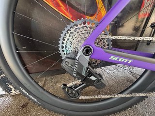 Bicicleta Gravel Scott Addict 20 talla M