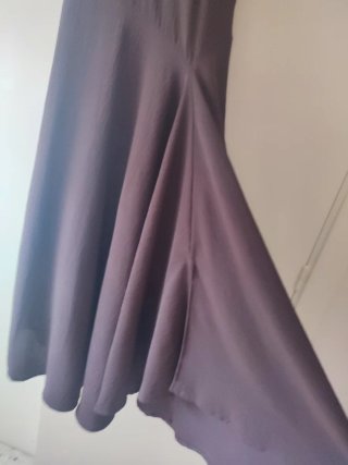 Vestido marrón sin mangas