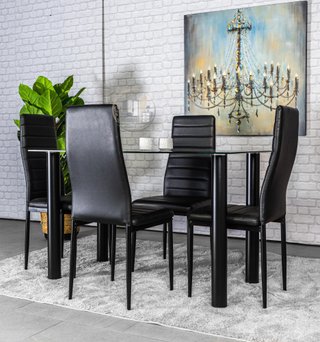 Conjunto de mesa con 4 sillas negro