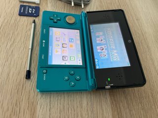 Nintendo 3DS Azul + FIFA 15 + Cargador