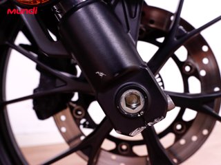 YAMAHA MT 125