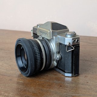 Nikkormat FT + Nikkor 50mm f/1.4