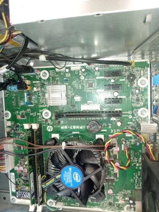 Computer desktop HP Nero/Argento