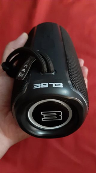 Altavoz Bluetooth ELBE Portátil