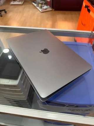 MacBook Air 2020 Gris 512GB 8GB RAM M1