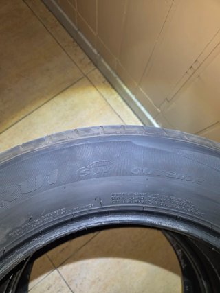 Neumáticos Nexen 215/65 R17 99V