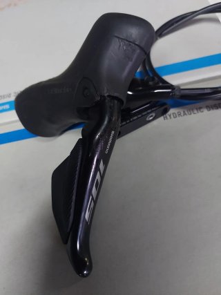 Leva e pinze freni Shimano 105 Di2 Idraulici